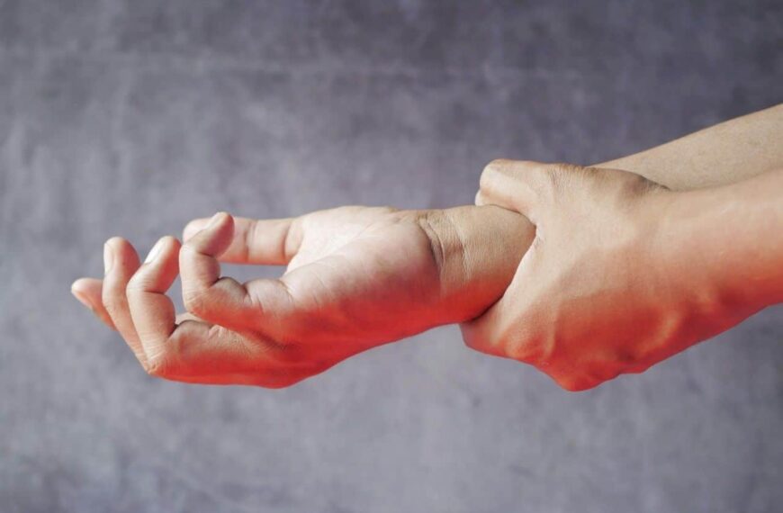 Desafíos Invernales: El Dr. Samuel Pajares Analiza las Lesiones por Caídas en el Hielo