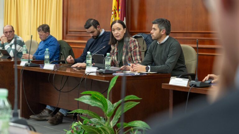 Comsermancha arranca 2026 frenando su deuda y apostando por gimnasios móviles contra la despoblación