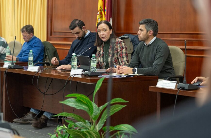 Comsermancha arranca 2026 frenando su deuda y apostando por gimnasios móviles contra la despoblación