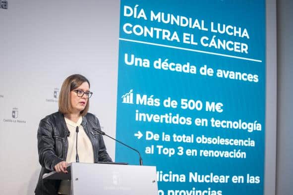 Castilla-La Mancha refuerza su lucha contra el cáncer con más especialistas y tecnología puntera