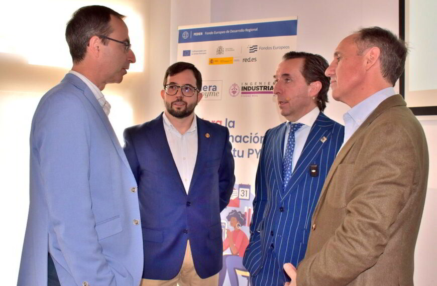 Descubriendo el futuro: Colegio de Ingenieros Industriales explora el impacto empresarial de la Inteligencia Artificial en seminario especializado