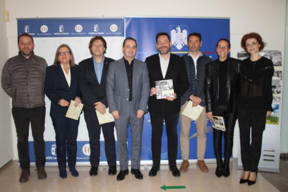 Exposición fotográfica «Bucarest: mapas en movimiento» en el Museo Convento de la Merced: 145 años de relaciones bilaterales con España