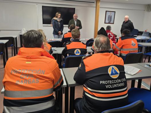 Formación en técnicas de apoyo psicosocial para voluntarios de Protección Civil de diversas provincias en situaciones de crisis