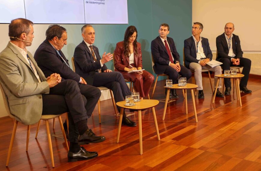 Puertollano y Repsol refuerzan su alianza: el alcalde Miguel Ángel Ruiz se reúne con Antonio Brufau