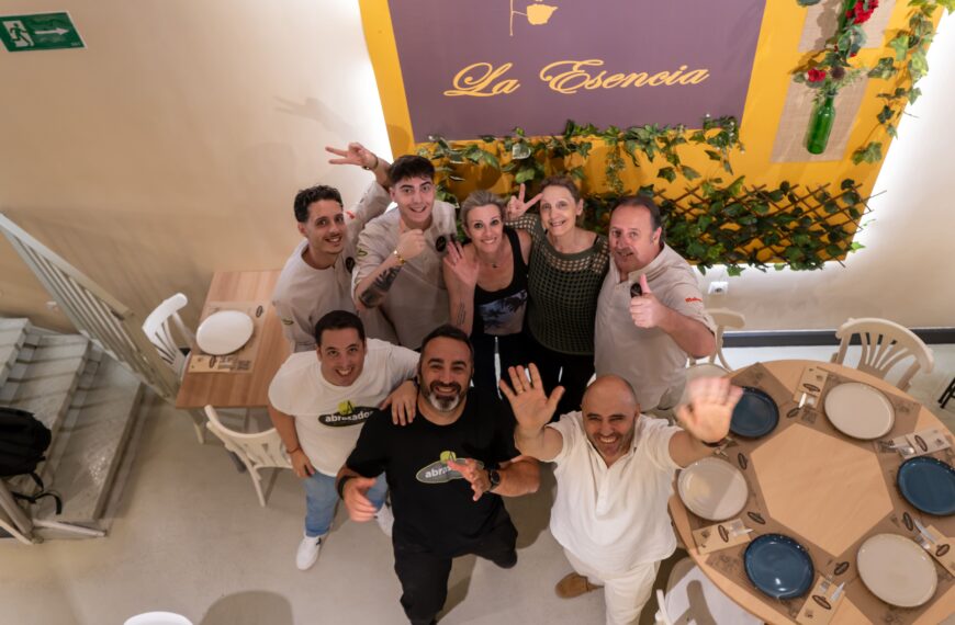 La Esencia y Abrasador unen fuerzas en una colaboración estratégica para revitalizar la hostelería regional