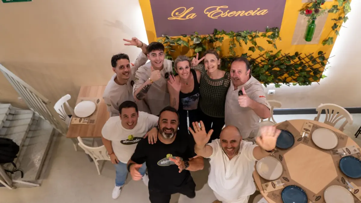 El restaurante La Esencia se une con Abrasador, unión estratégica para potenciar la hostelería de la región