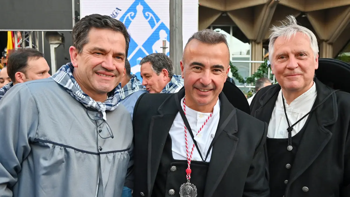 Acto de proclamación del Pandorgo 2026 en la Plaza Mayor de Ciudad Real, con autoridades y público asistente durante la Pandorga