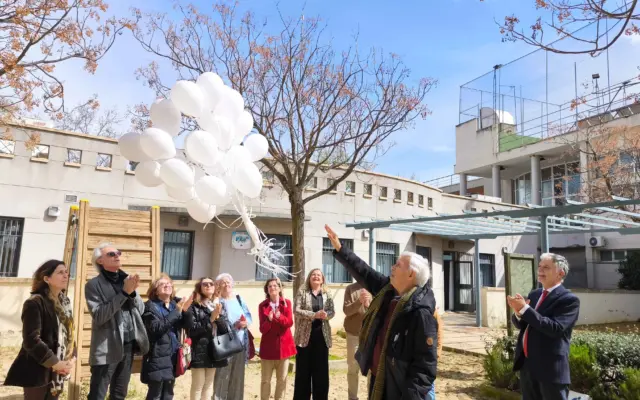 Taller de una actividad para personas mayores en un centro social de Ciudad Real