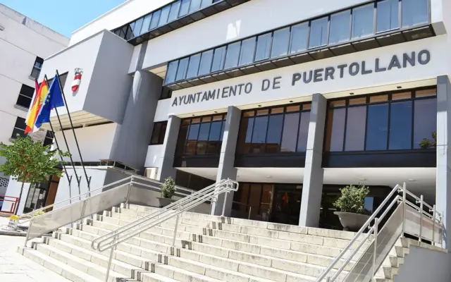 Fachada del Ayuntamiento de Puertollano