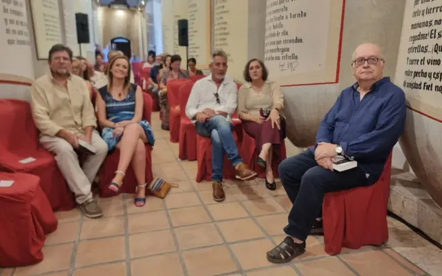 Acto de homenaje a la poesía de Álvaro Salvador en Bodegas A7 de Valdepeñas
