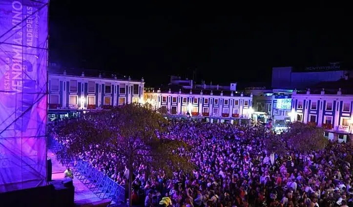 Cartel e inicio de las LXXIII Fiestas de la Vendimia y el Vino de Valdepeñas