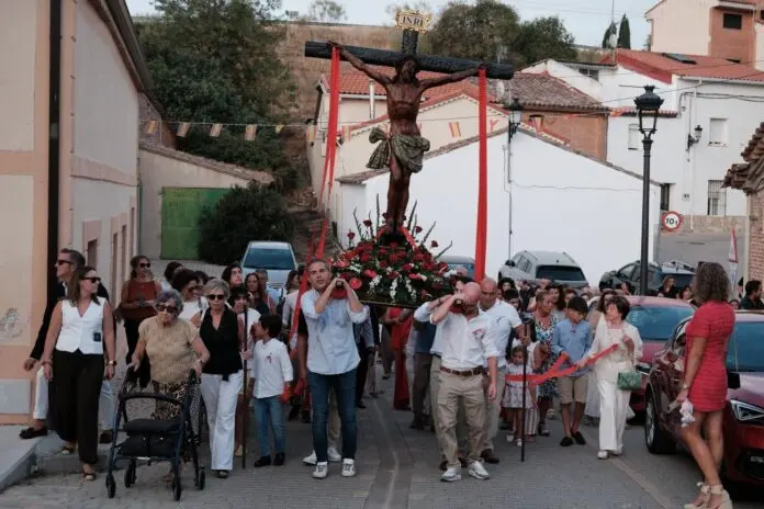 Quer mantiene viva una tradición de siglos en el Día del Cristo de la Misericordia