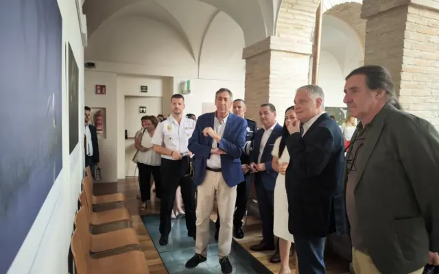Inauguracion de la exposicion fotografica Delta Salvaje del Consulado de Rumania en el Museo Convento de la Merced de Ciudad Real