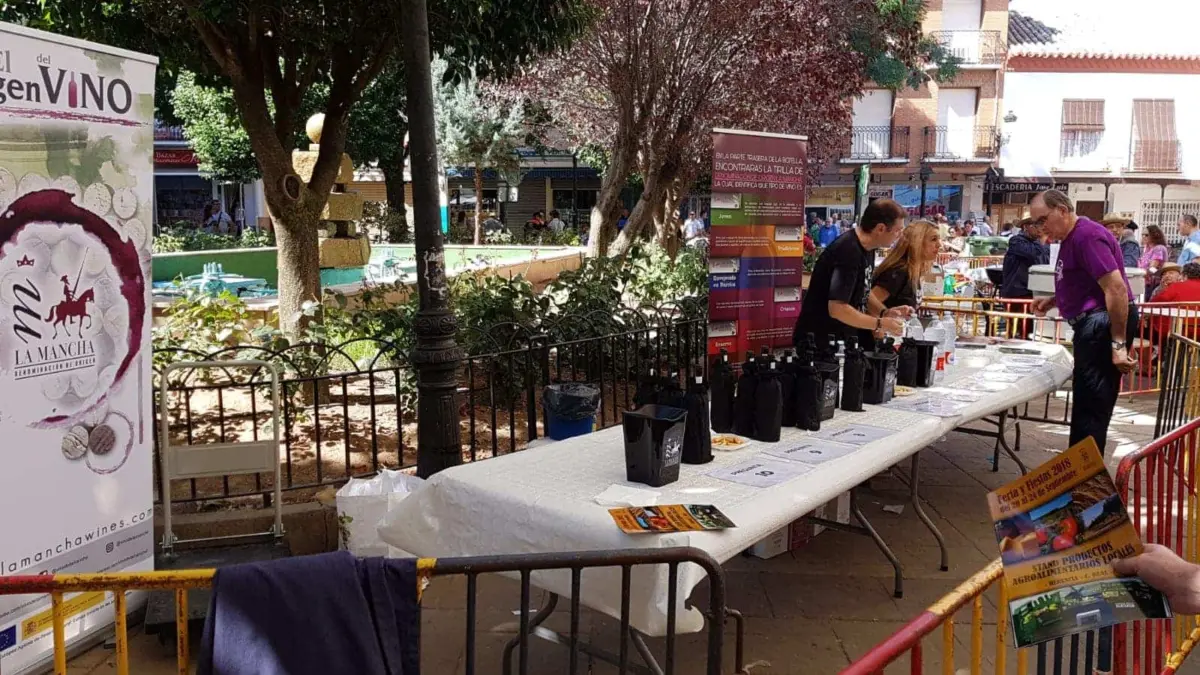 Pisada de uva en la Fiesta de la Vendimia de Herencia