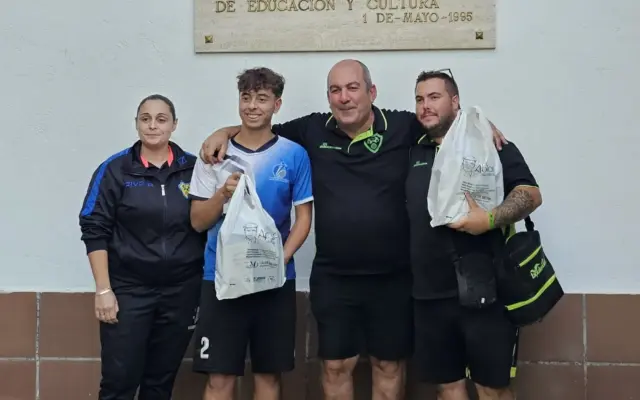 Jugadores de petanca durante el tradicional Torneo de Ferias y Fiestas de Miguelturra