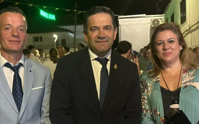 El presidente de la Diputación, Miguel Ángel Valverde, en la inauguración de las fiestas de Almadenejos