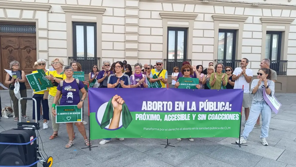 Concentración en Alcázar de San Juan por el derecho al aborto en la sanidad pública de Castilla-La Mancha