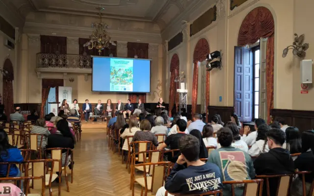 Jornada de la Mesa Municipal de Salud Comunitaria sobre alimentación en el Antiguo Casino de Ciudad Real