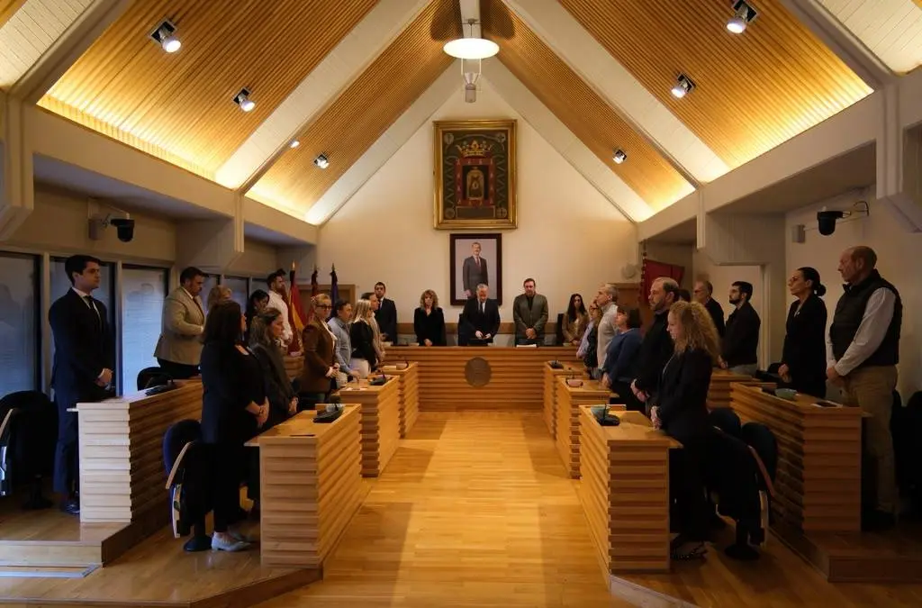 Minuto de silencio en el Pleno del Ayuntamiento de Ciudad Real