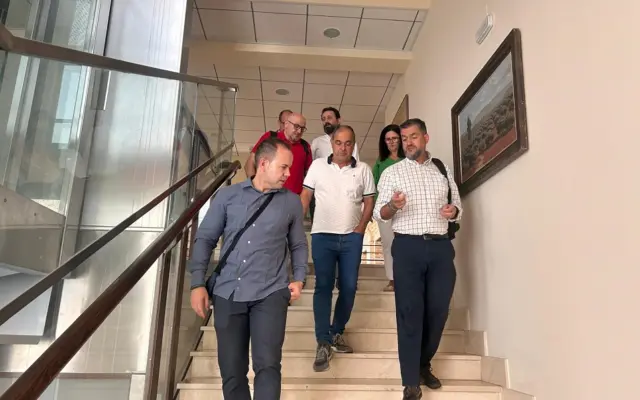 Visita del alcalde de Herencia y responsables del área sanitaria al Centro de Salud
