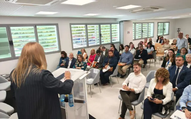 Encuentro empresarial YMCA Talento Sin Fronteras en el Edificio Empresarial del IMPEFE