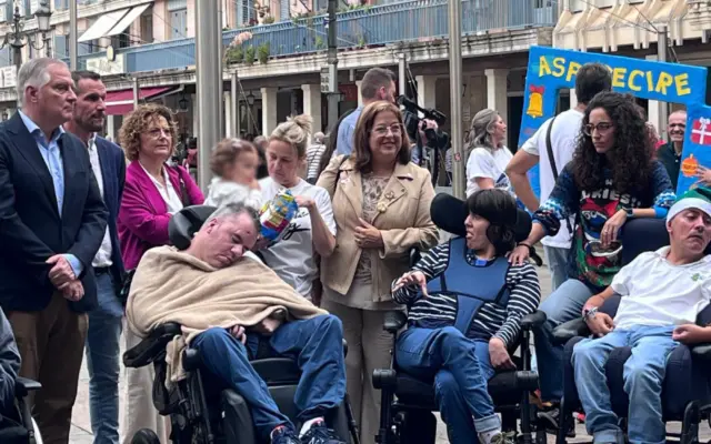 Acto institucional por el Día Nacional de la Parálisis Cerebral en la Plaza Mayor de Ciudad Real