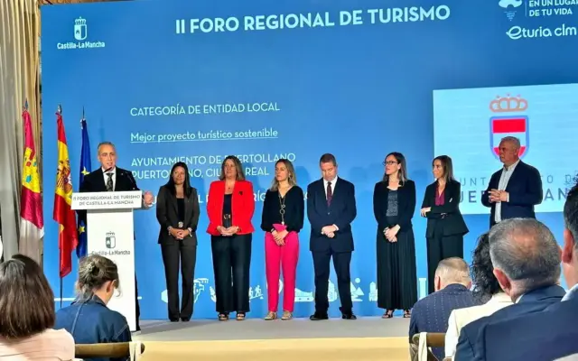 Entrega del reconocimiento a Puertollano como mejor Proyecto Turístico Sostenible